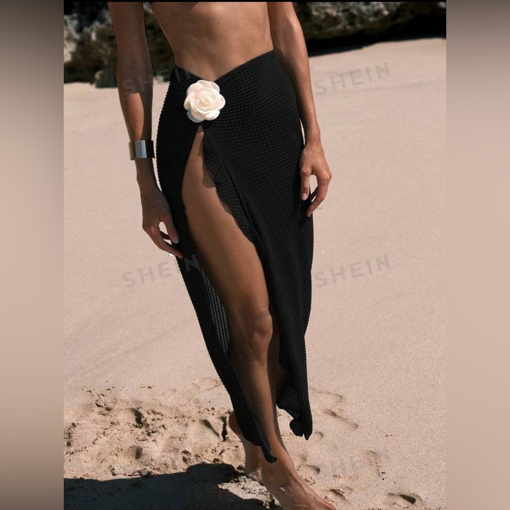 NWT cover up